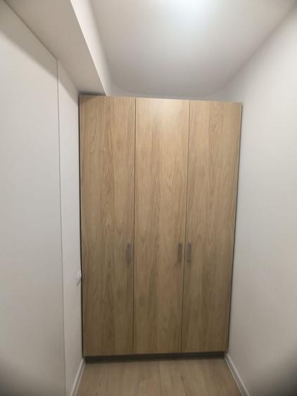 Apartament cu 3 camere decomandat, mobilat în Politehnica