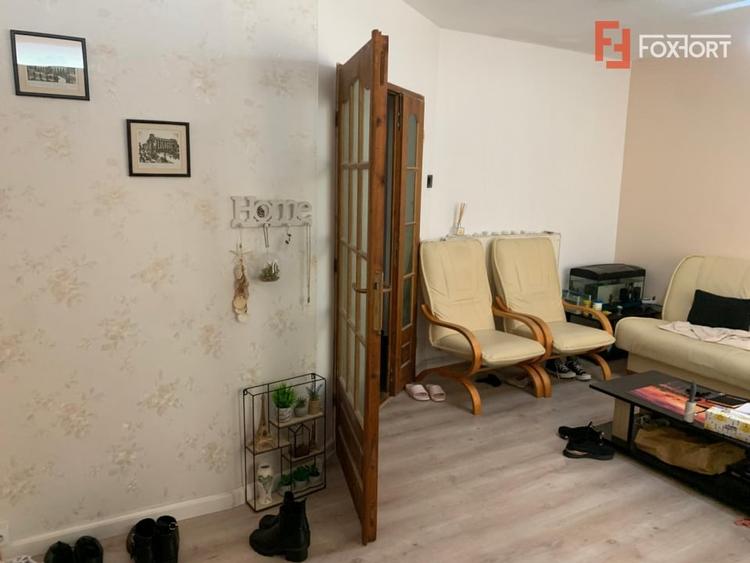 Casă individuală cu 6 camere cu Canalizare în Dâmbovița
