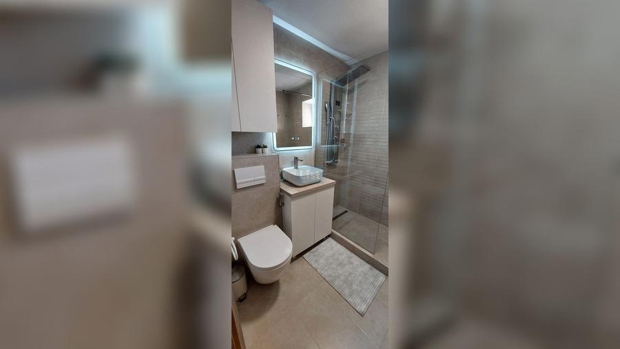 Apartament cu 3 camere în Calea Moldovei