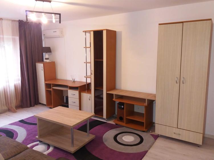 Apartament cu 2 camere decomandat în Brazda lui Novac