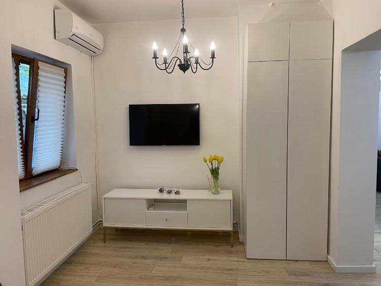 Apartament cu 3 camere decomandat, mobilat în Domenii
