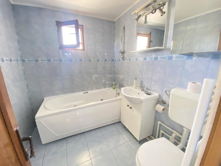 Apartament cu 4 camere semidecomandat, mobilat în Rahova