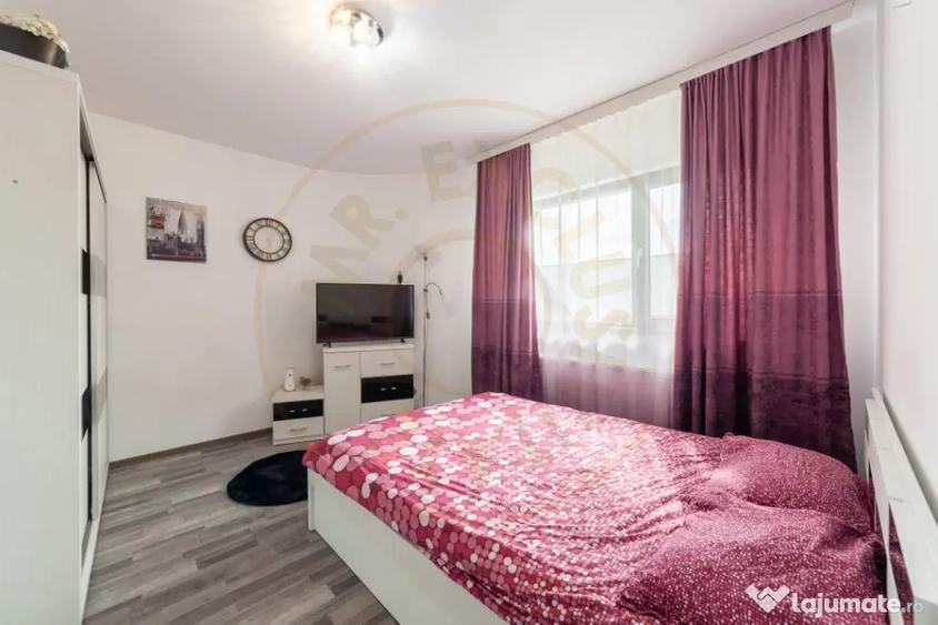 Casă cu 5 camere cu Teren 250 Mp în Ștefănești