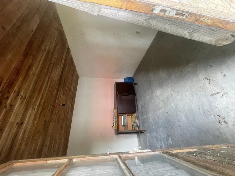 Casă cu Teren 2250 Mp în Brăniștari