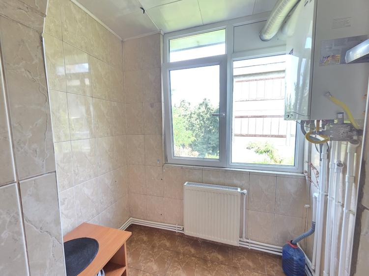 Apartament 2 camere Micro 17 renovat etaj 3 - 6