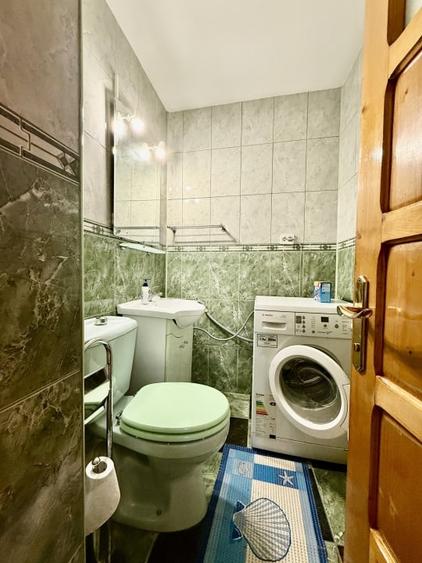 Apartament cu 3 camere decomandat, mobilat în Ovidiu