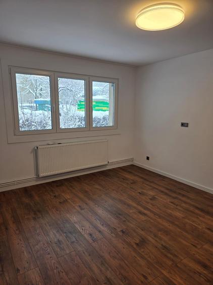 Apartament cu 2 camere decomandat în Astra