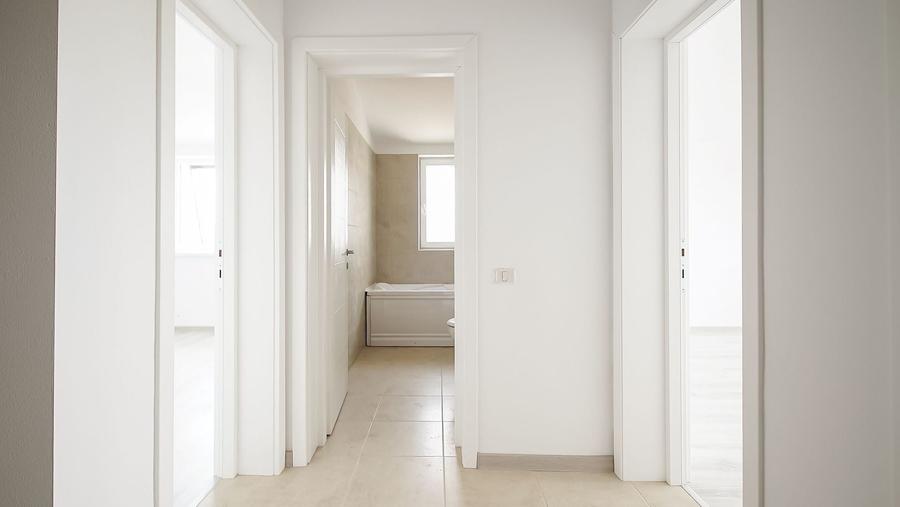Apartament cu 3 camere decomandat în Sânpetru