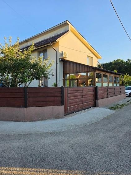 Duplex cu 3 camere cu Canalizare în Big-Bascov