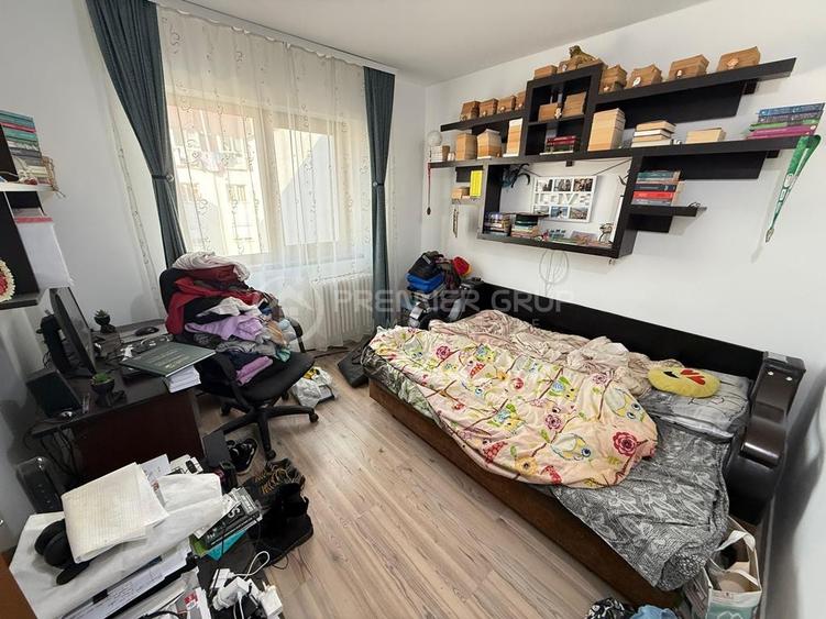 Apartament 3 camere 55mp, Galata, decomandat, boxa, fara risc, renovat - 9