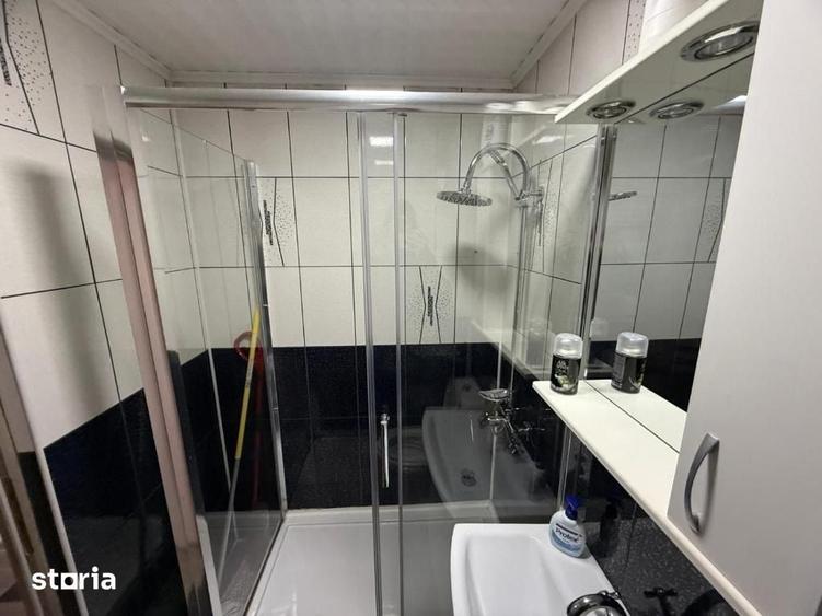 Apartament cu 2 camere decomandat în Centrul Civic