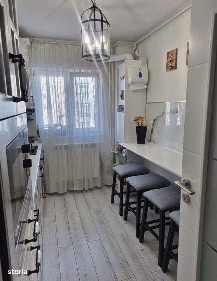 Apartament cu 2 camere decomandat, mobilat în 13 Septembrie