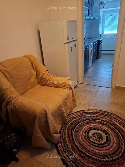 Garsonieră decomandată în 13 Septembrie