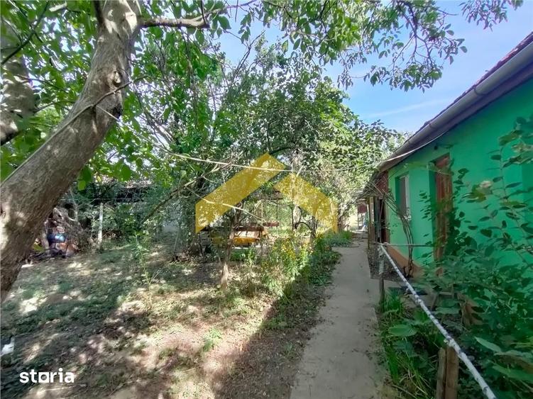 Casă cu 2 camere cu Teren 600 Mp în Central