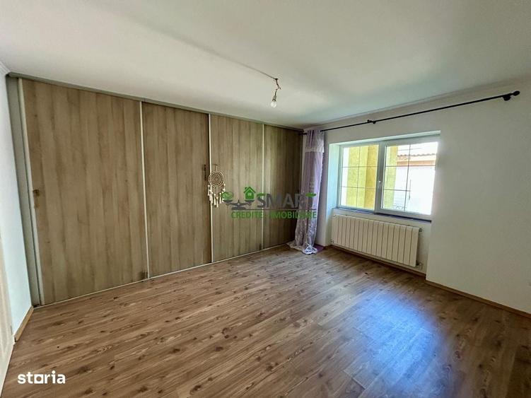 Casă cu 3 camere în Central