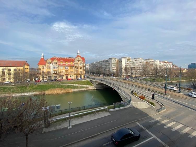Birou, de 17 mp, în Iosefin