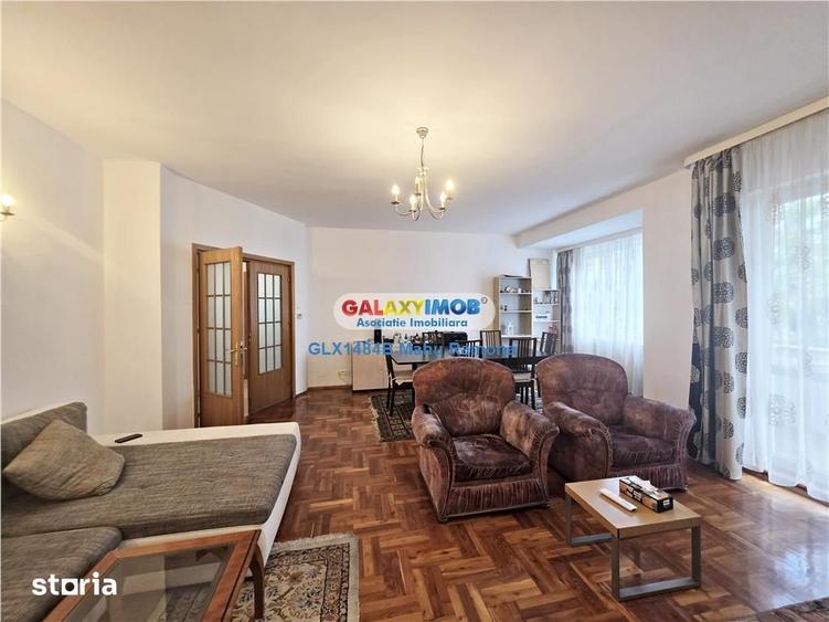 Apartament cu 5 camere decomandat, mobilat în Ștefan cel Mare