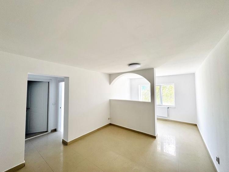 Apartament cu 2 camere semidecomandat în Central