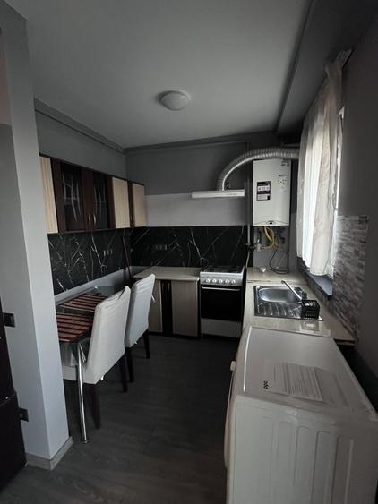 Apartament cu 2 camere decomandat în Săsar