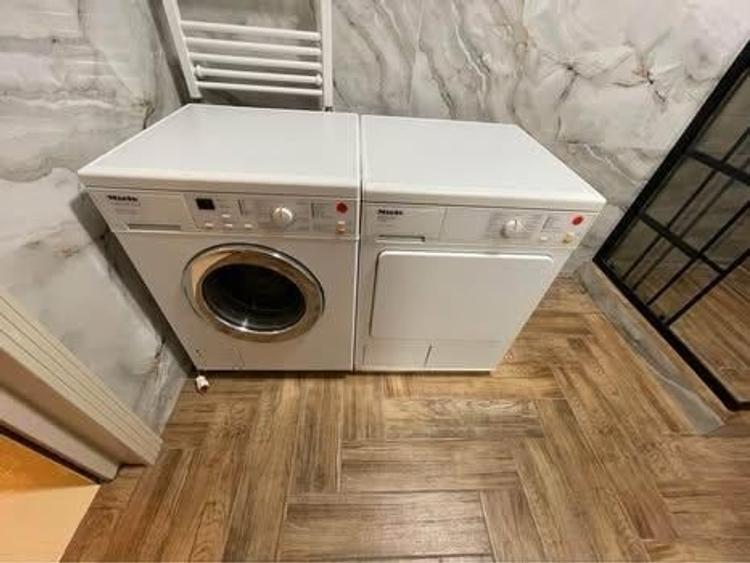 Apartament cu 2 camere semidecomandat, mobilat în Gară