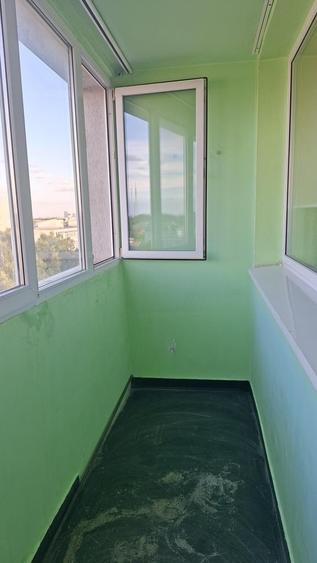Apartament semidecomandat în Domenii