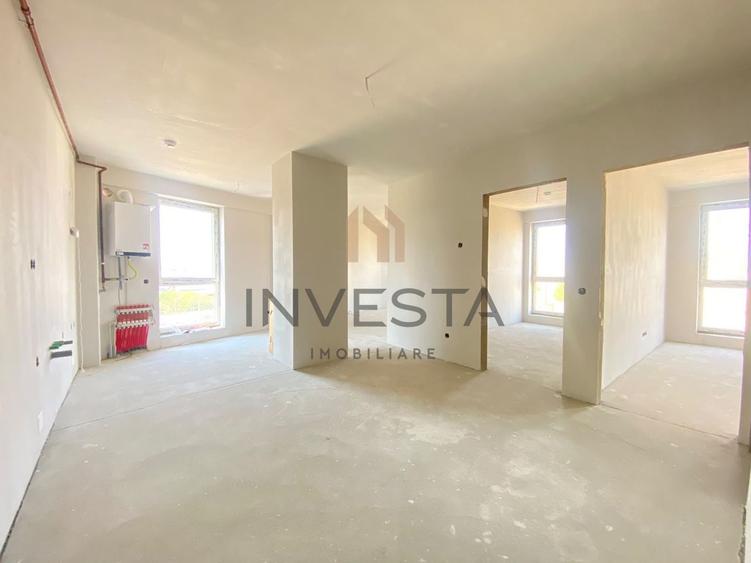 Apartament cu 3 camere semidecomandat în Someșeni