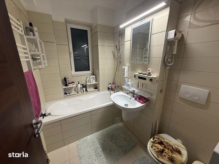 Apartament cu 3 camere în Torontalului