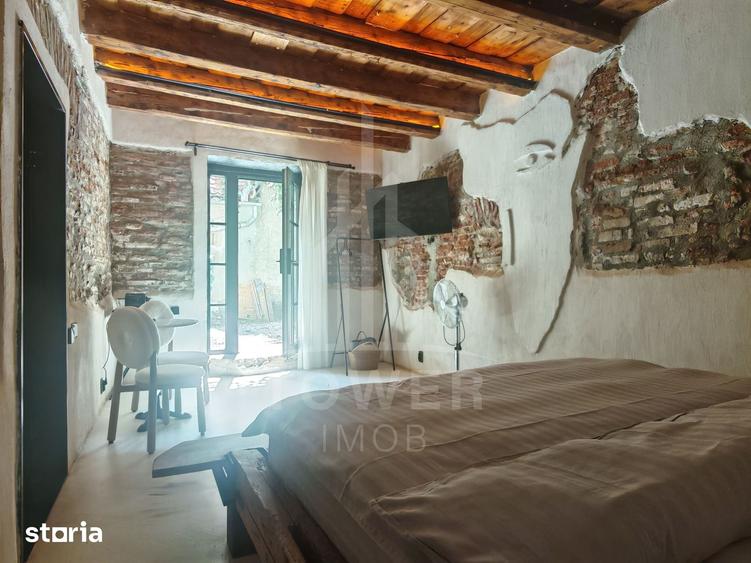 Apartament cu 3 camere în Orașul de Jos