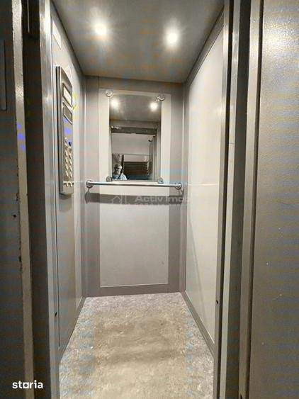 Apartament cu 3 camere decomandat în Decebal