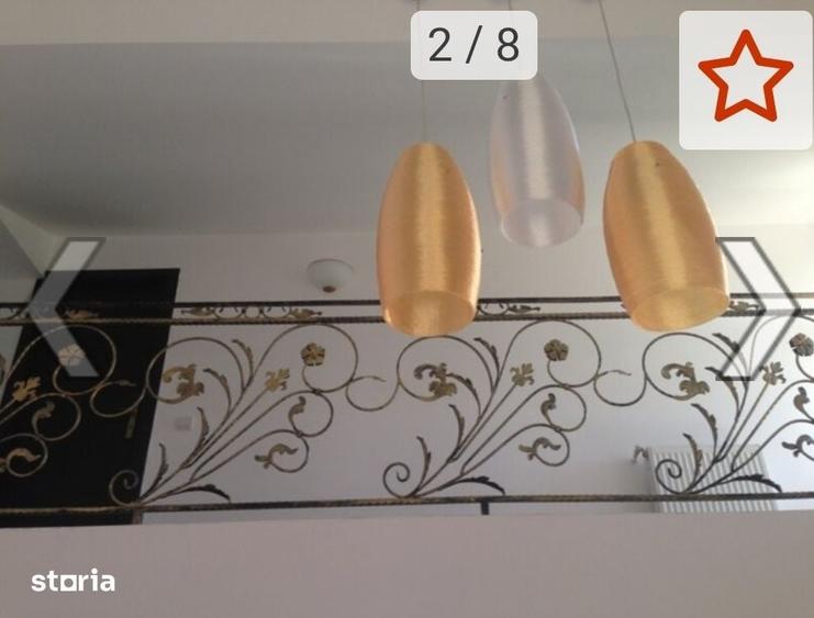 Casă cu 7 camere cu Teren 330 Mp în Corbeanca