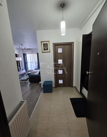 Apartament cu 2 camere semidecomandat, mobilat în 13 Septembrie