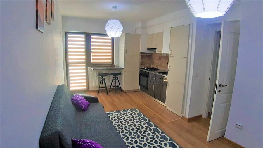 Apartament cu 2 camere semidecomandat în Bucium
