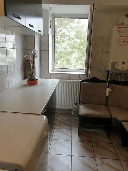 Apartament cu 2 camere decomandat în Sud