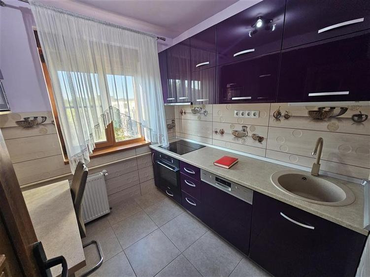 Apartament cu 2 camere decomandat în Micro I