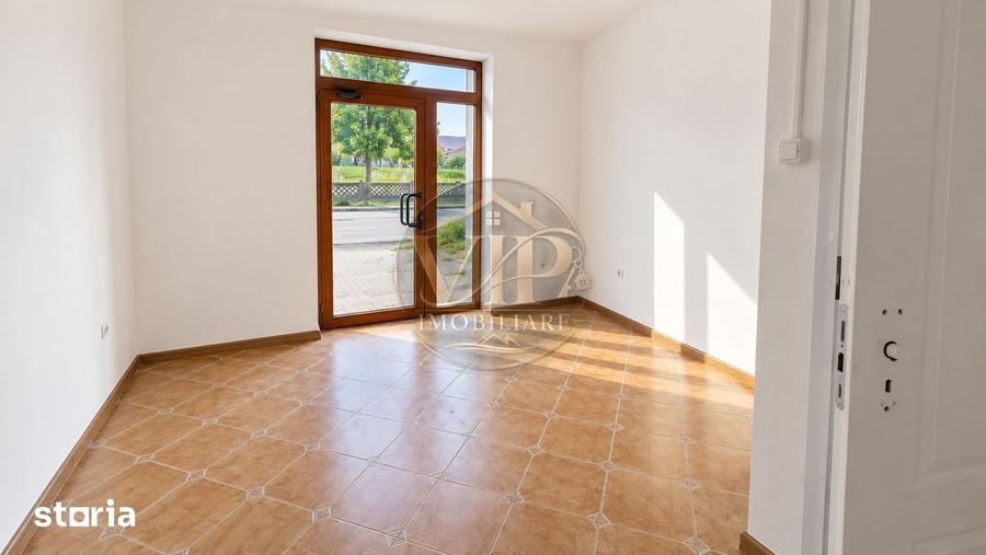 Casă cu 4 camere cu Teren 597 Mp în Tolstoi