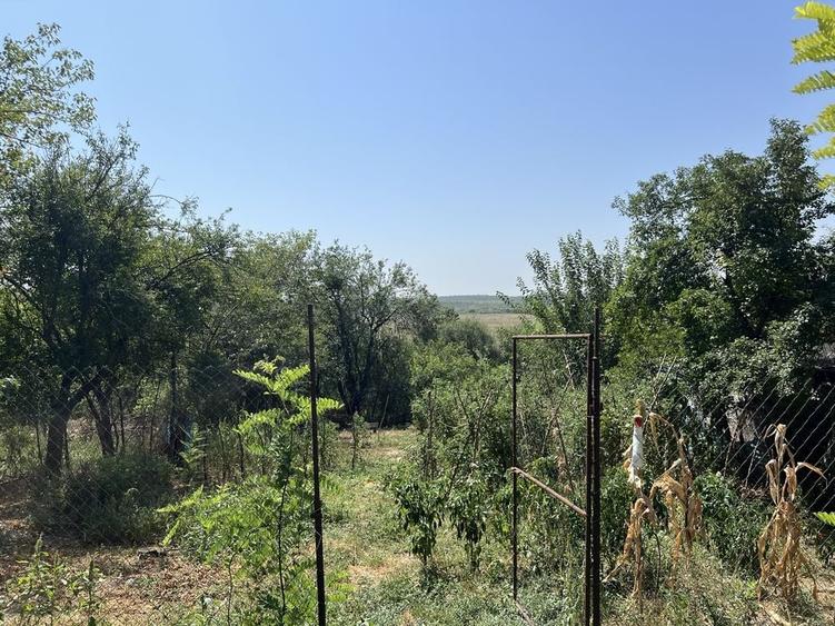 Casă cu 3 camere în Călugăreni