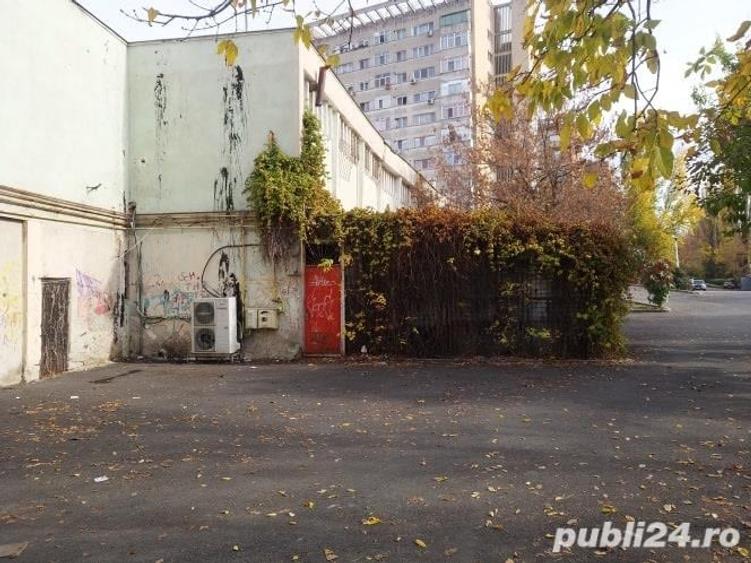 Spațiu comercial, de 600 mp, în Calea Severinului