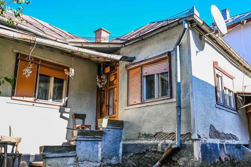 Casă cu 4 camere cu Teren 365 Mp în Central