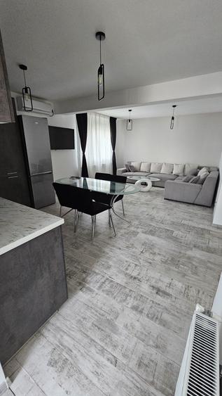 Casă cu 2 camere cu Teren 300 Mp în Central