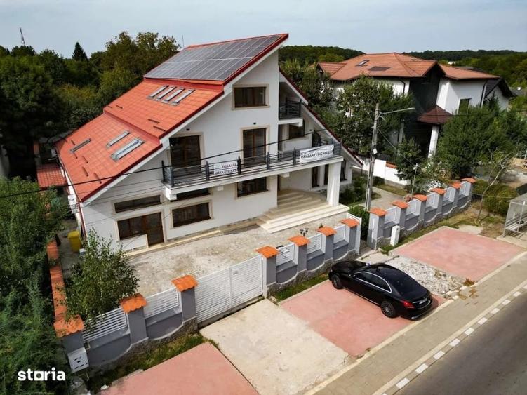 Casă individuală cu 10 camere cu Canalizare în Snagov