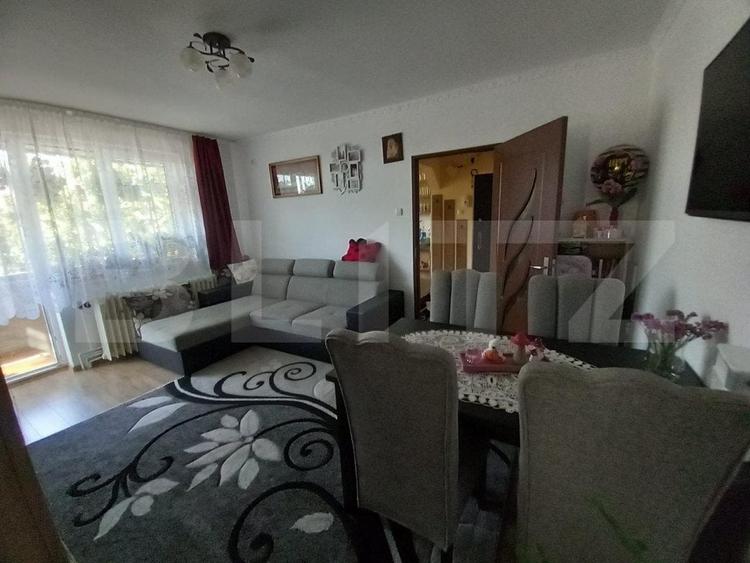 Apartament cu 2 camere semidecomandat, mobilat în Careiului