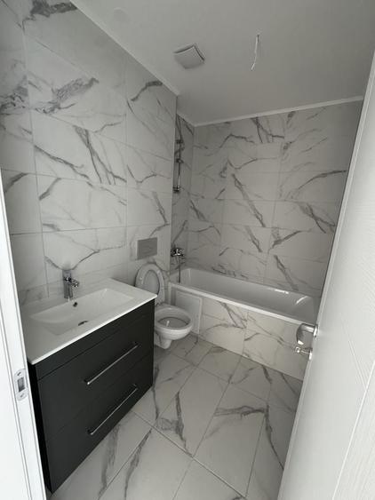 Apartament cu 2 camere decomandat în Tunari