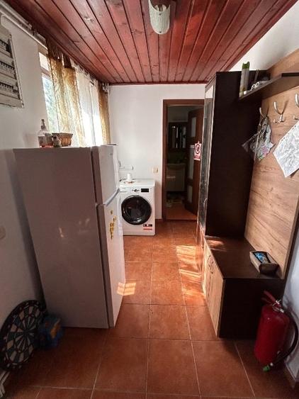Casă individuală cu 5 camere cu Canalizare în Belciugatele