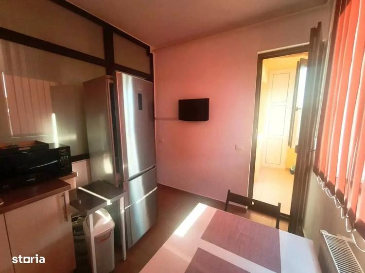 Apartament cu 2 camere în 1 Decembrie 1918