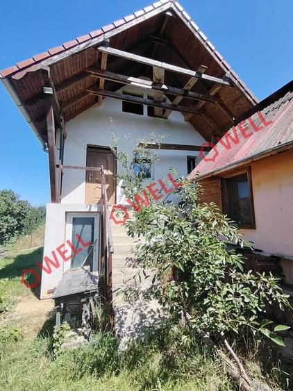 Casă cu 3 camere cu Teren 502 Mp în Malnaș