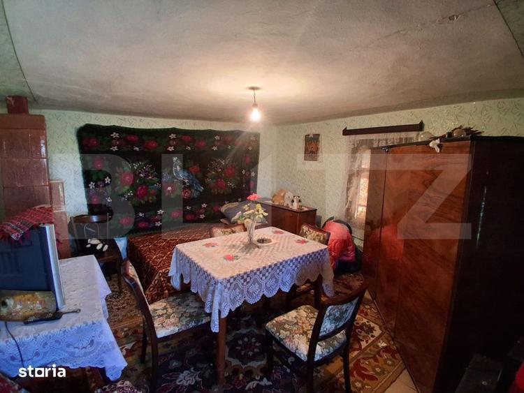 Casă cu 3 camere decomandat în Nistorești