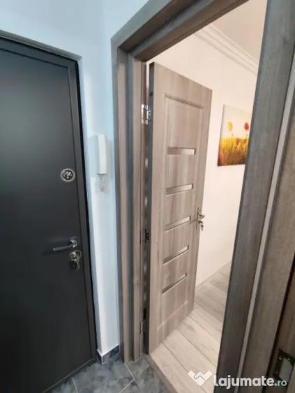 De Inchiriat Garosniera Proprietar direct! Zona buna Dambovita--Aurora - 4