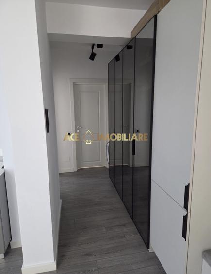 Apartament cu 2 camere semidecomandat, mobilat în Grozăvești