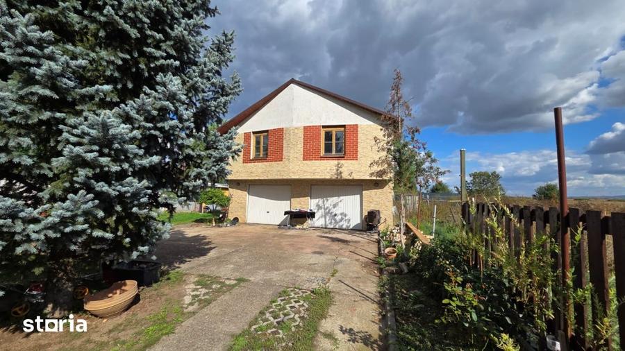 Casă cu 4 camere cu Teren 1560 Mp în Lucian Blaga