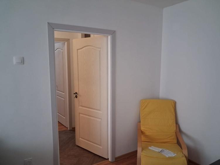 Apartament cu 2 camere semidecomandat în Dărmănești